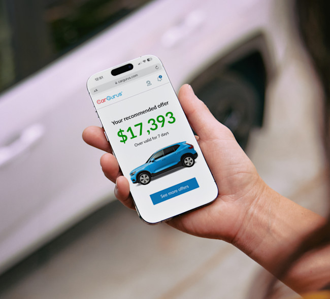 Image illustrating the process of getting multiple offers to sell a car