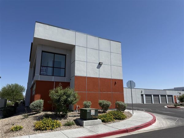 Extra Space Storage facility at 2870 E Fremont St - Las Vegas, NV