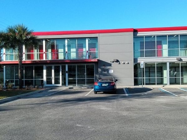 Extra Space Storage facility at 4815 W Colonial Dr - Orlando, FL
